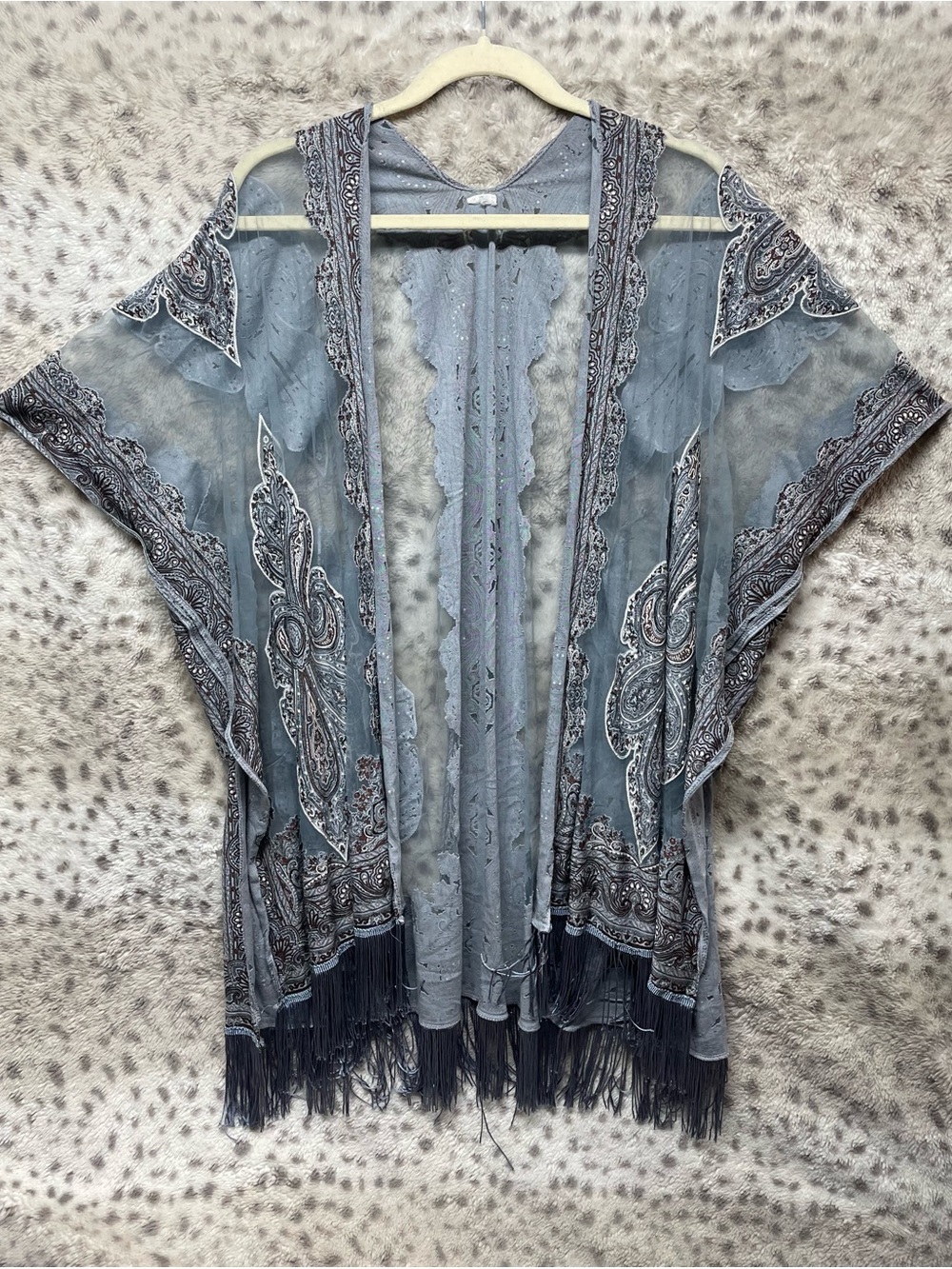 MUDD EMBROIDERED LACE & FRINGE OVERLAY